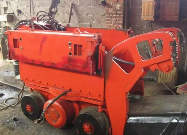 側(cè)卸裝巖機 側(cè)卸裝巖機